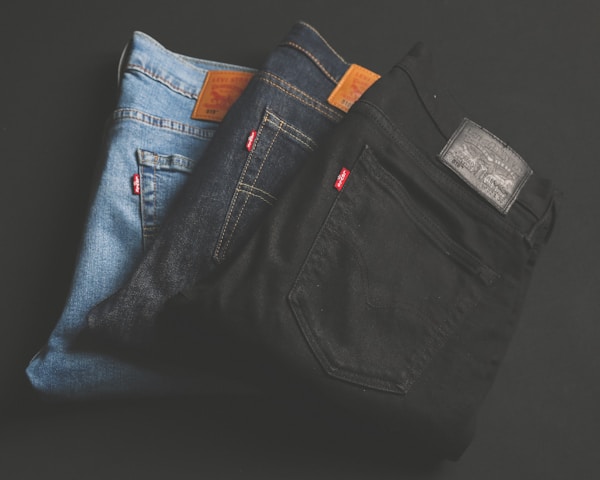 Jeans Straight Fit Lavaggio Scuro